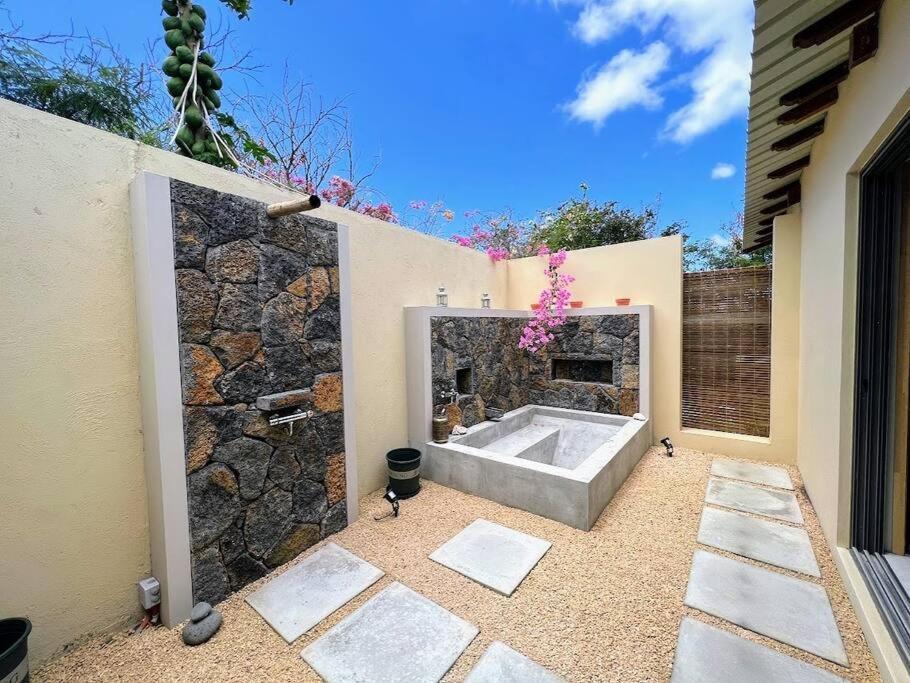 Lakaz Kannell - Vanilla Lodge, Secluded Outside Bath & Shower Infinity Pool كاب مالهيريوكْسْ المظهر الخارجي الصورة