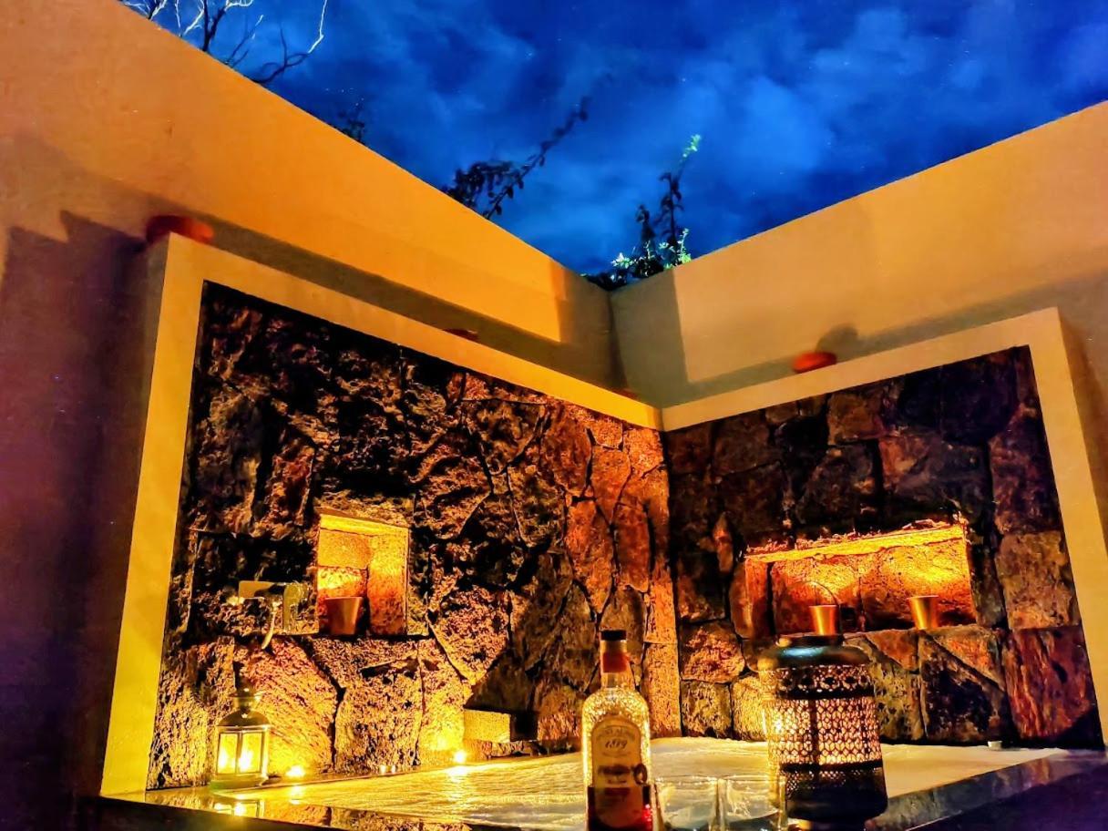 Lakaz Kannell - Vanilla Lodge, Secluded Outside Bath & Shower Infinity Pool كاب مالهيريوكْسْ المظهر الخارجي الصورة