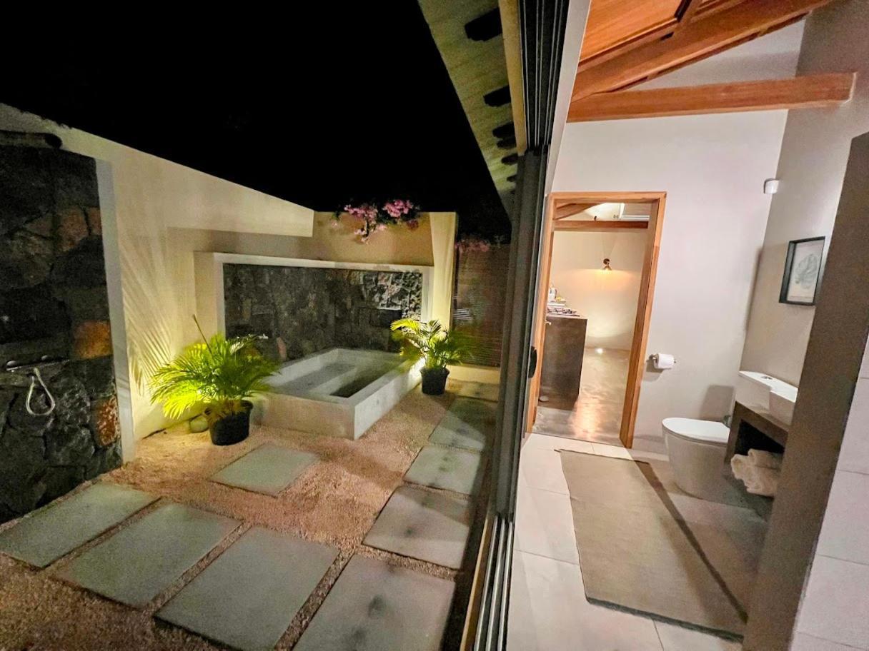 Lakaz Kannell - Vanilla Lodge, Secluded Outside Bath & Shower Infinity Pool كاب مالهيريوكْسْ المظهر الخارجي الصورة