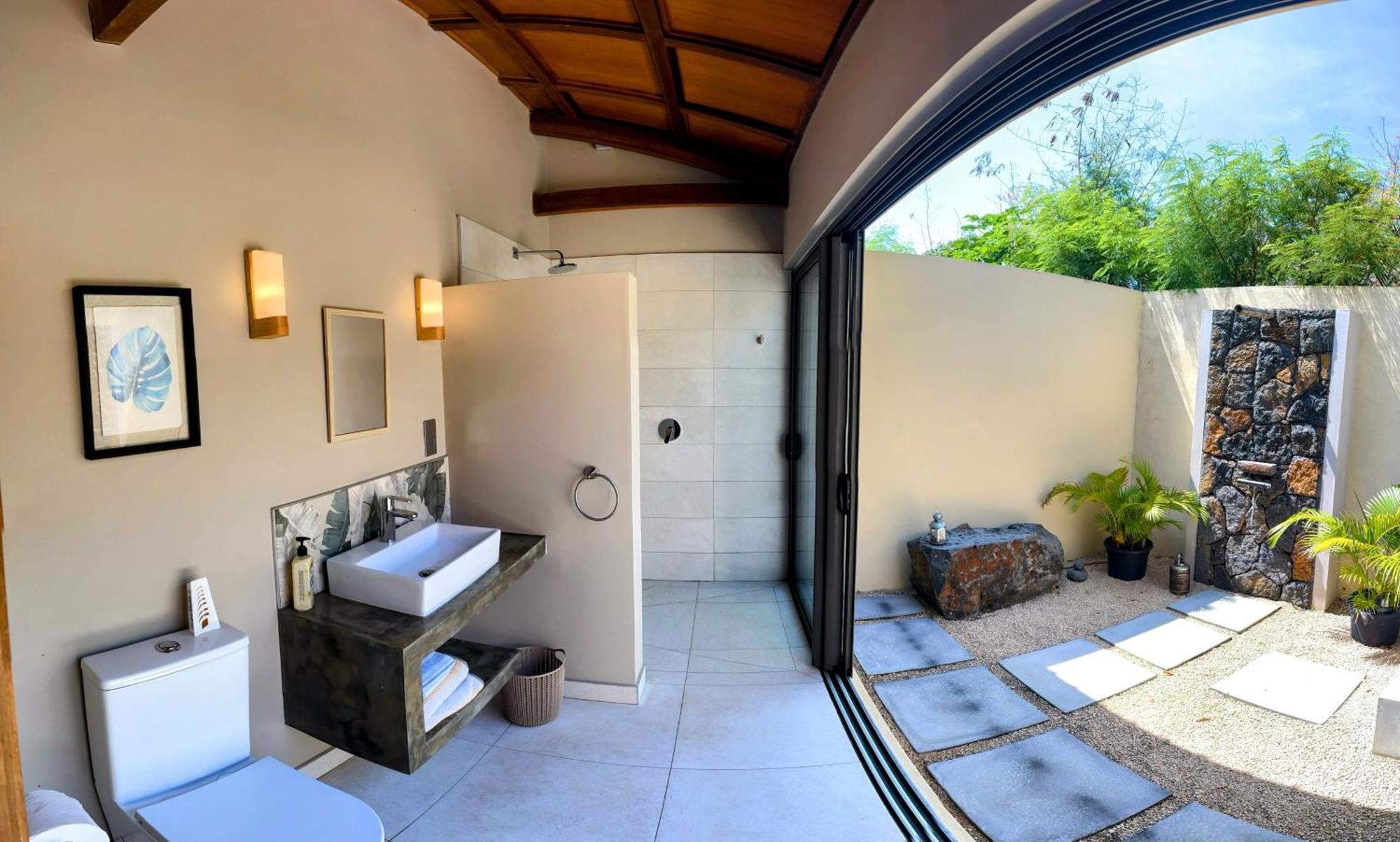 Lakaz Kannell - Vanilla Lodge, Secluded Outside Bath & Shower Infinity Pool كاب مالهيريوكْسْ المظهر الخارجي الصورة